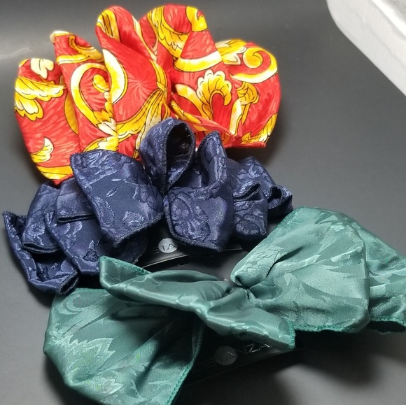 Accessories - NWT 3 Vintage 90's Hair Bows